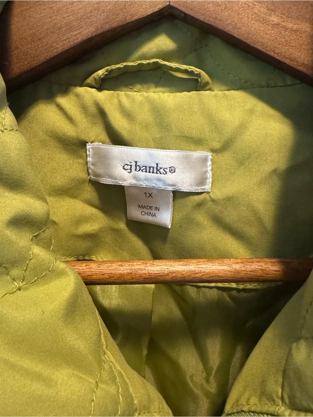 CJ Banks 1X Lime Green Quilted Puffer Vest Zip Front Plus Size - Picture 2 of 4